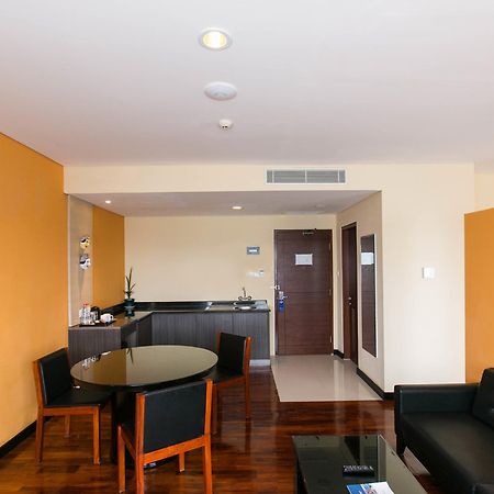 The 1O1 Malang Oj Hotel Екстериор снимка