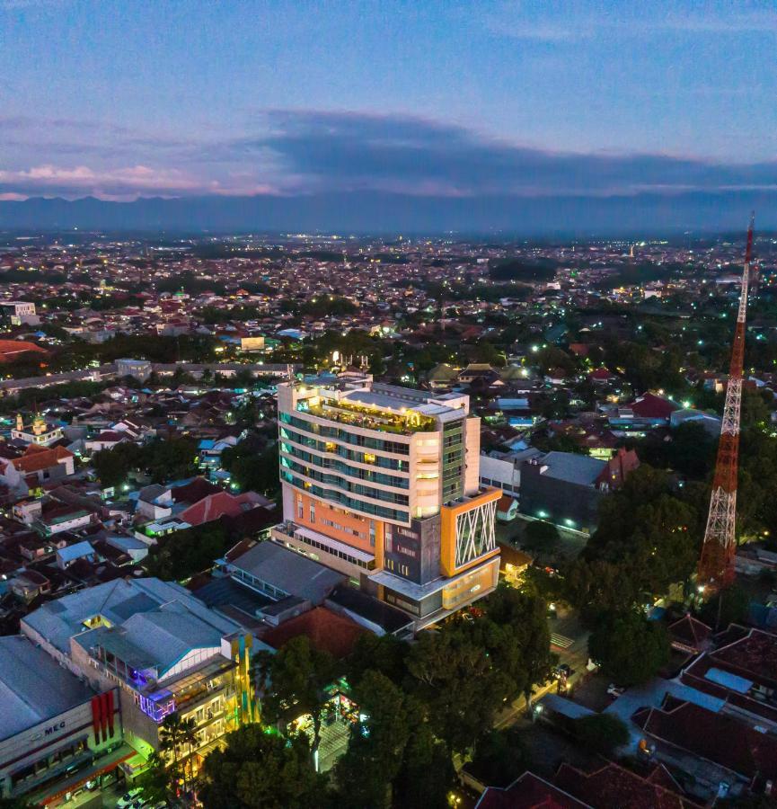 The 1O1 Malang Oj Hotel Екстериор снимка