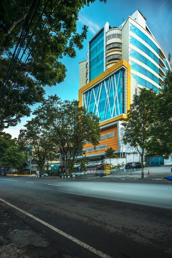The 1O1 Malang Oj Hotel Екстериор снимка