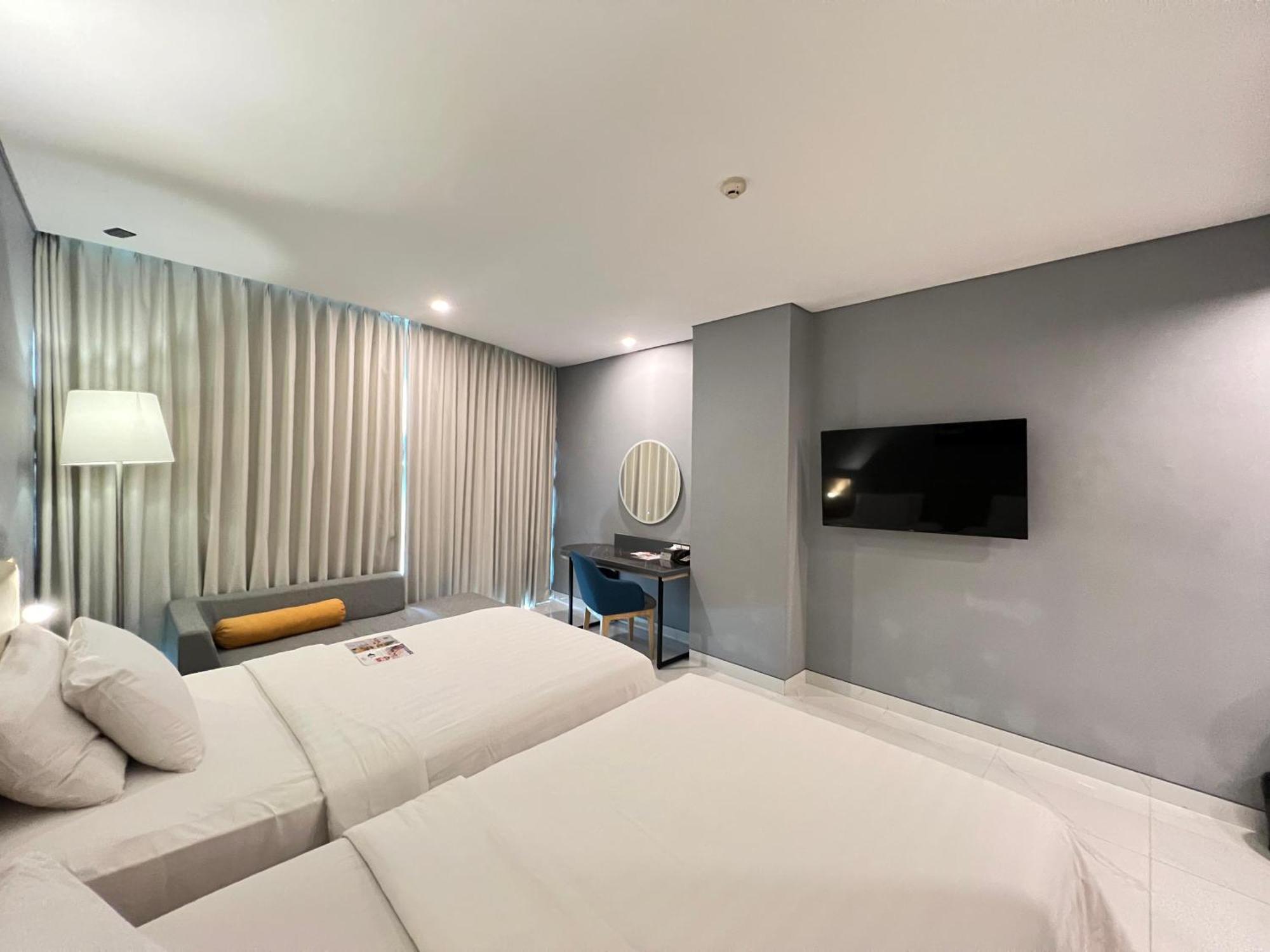 The 1O1 Malang Oj Hotel Екстериор снимка